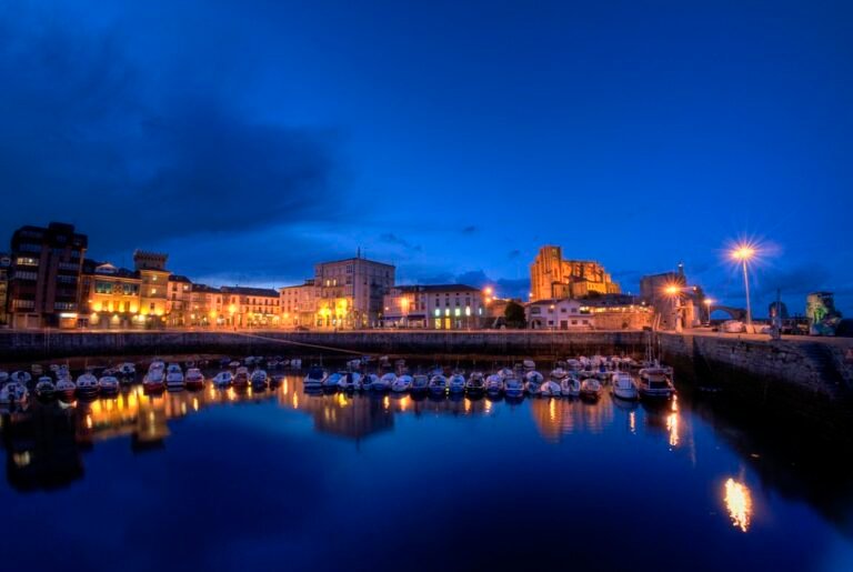 Qué hacer en Castro Urdiales de noche